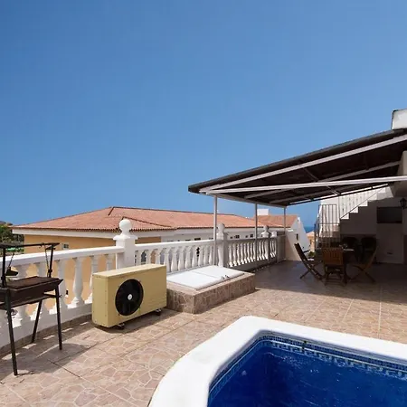 Ana Lovely 2 Bedroom אדחה